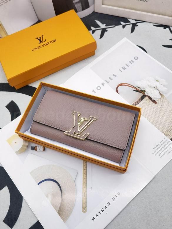 LV Wallets 33